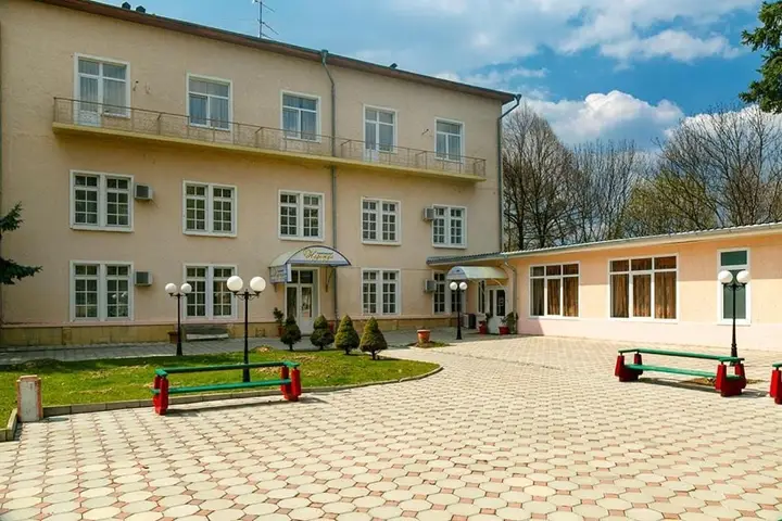 Кисловодск: Пансионат Надежда