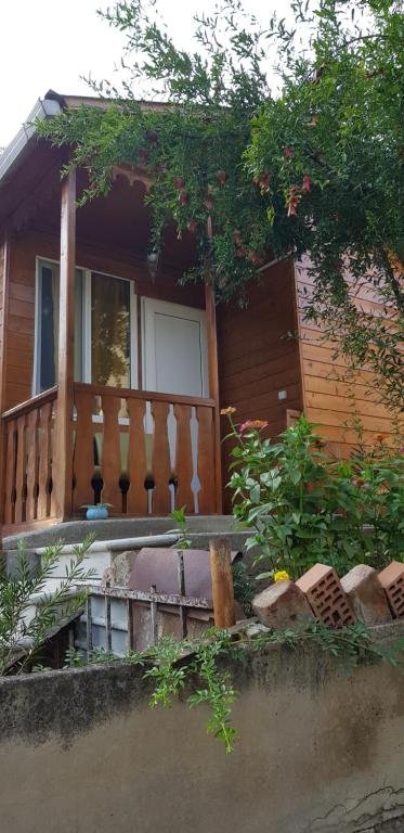 Мцхета: Wooden Cottages - Mtskheta