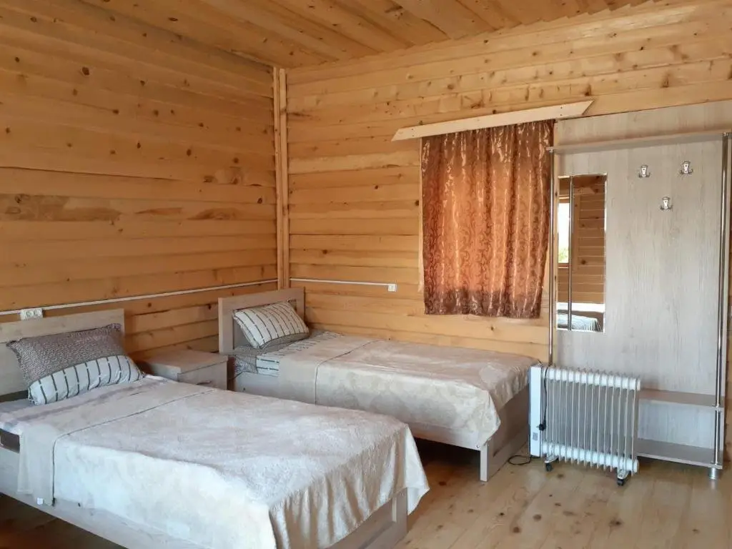 Местиа: Guest House Ushba Gate