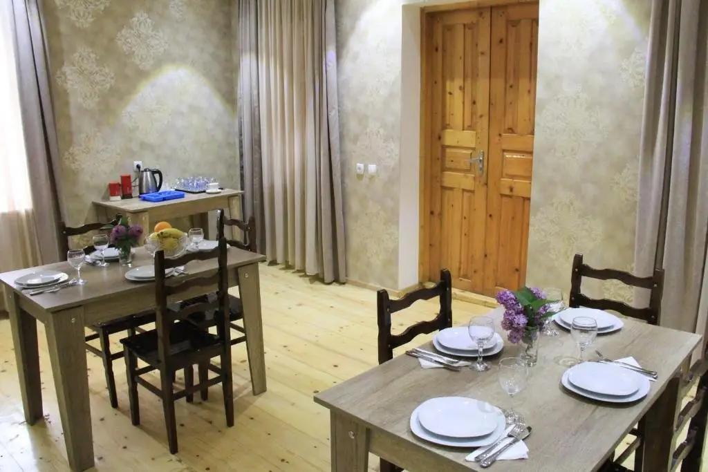 Местиа: Phaliani Guesthouse