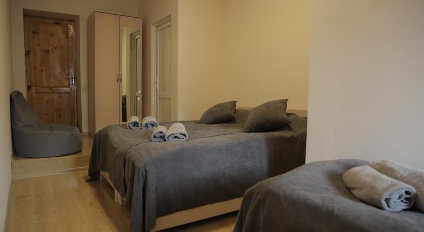 Местиа: Guesthouse For Friends