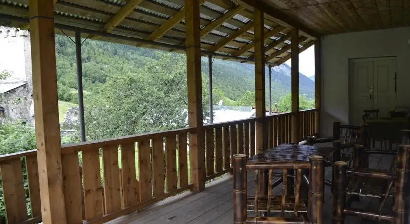 Местиа: Maias Guesthouse