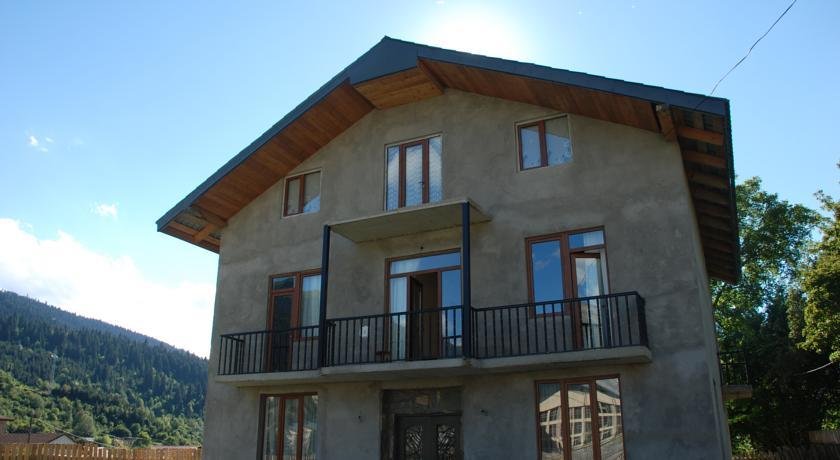 Местиа: Mananas Guesthouse