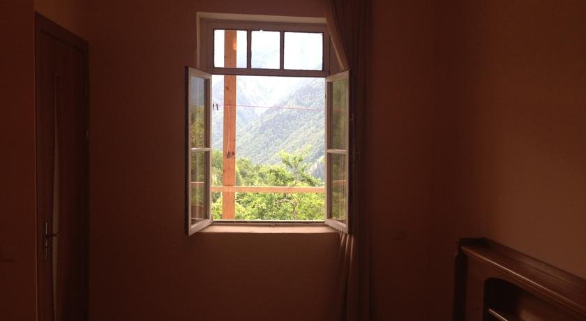 Местиа: Guesthouse Irakli in Pari