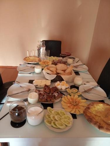 Местиа: Guesthouse Everezi