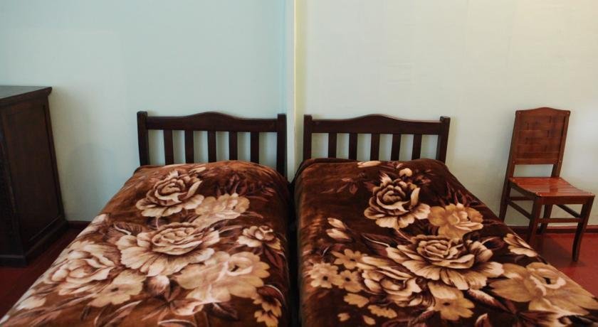 Местиа: Greenyard Guesthouse