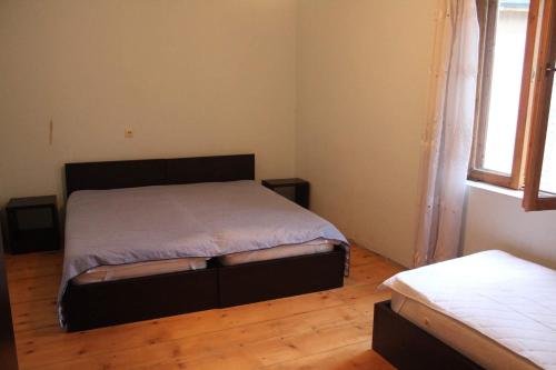 Местиа: Guest house lela