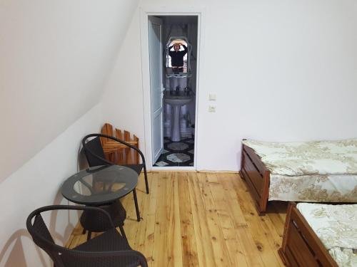 Местиа: cottages FILIPPO