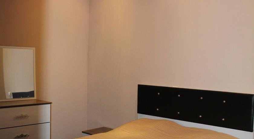 Местиа: Guest house Natia