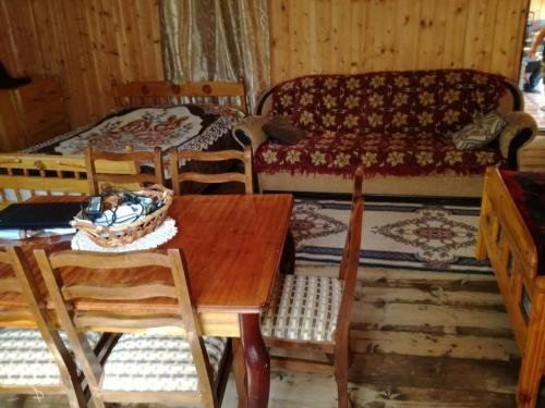 Местиа: guesthouse "MEGI"