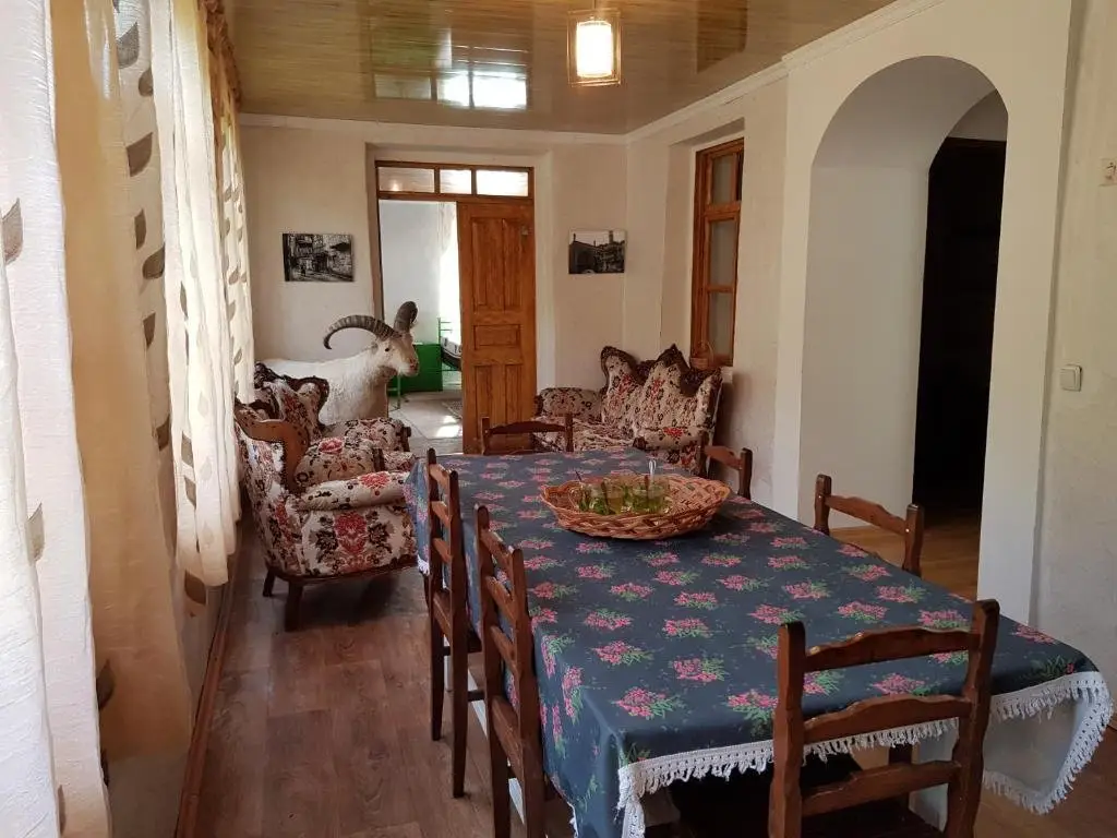 Местиа: Koba Tsipiani's Retreat In Nature
