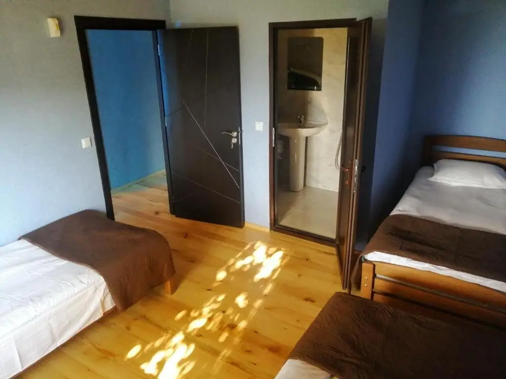 Омало: Hotel Kepney