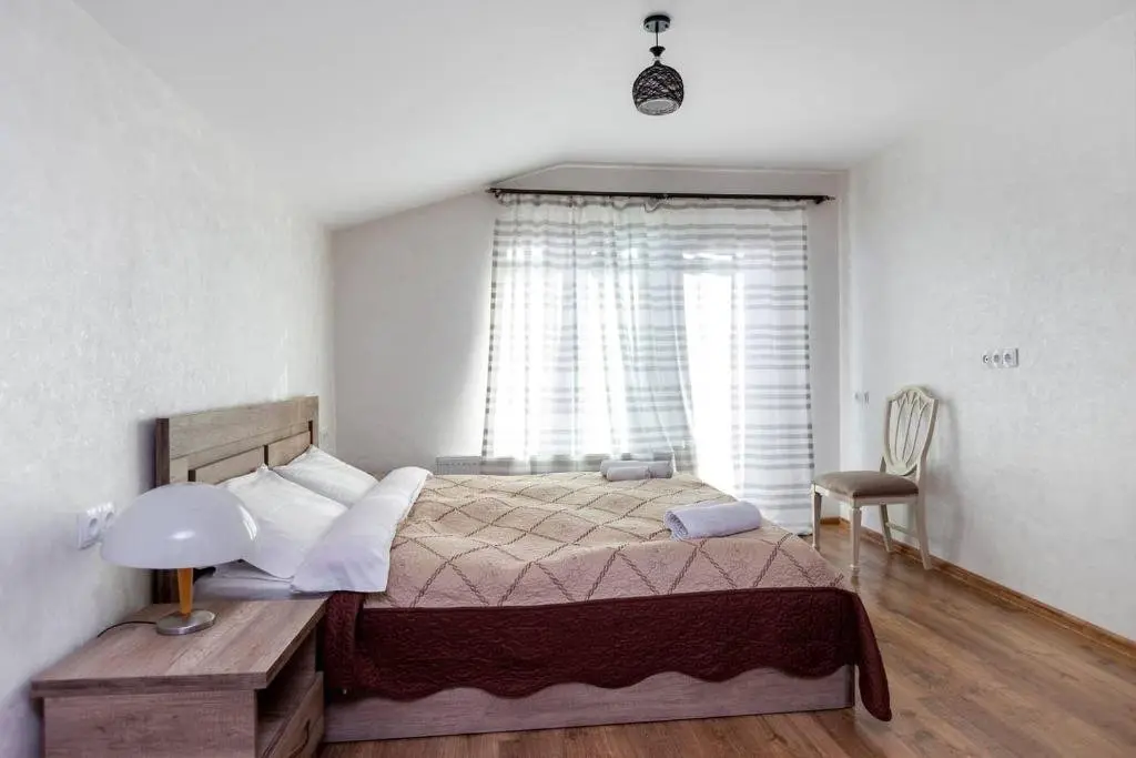 Бакуриани: Wehost House In Bakuriani