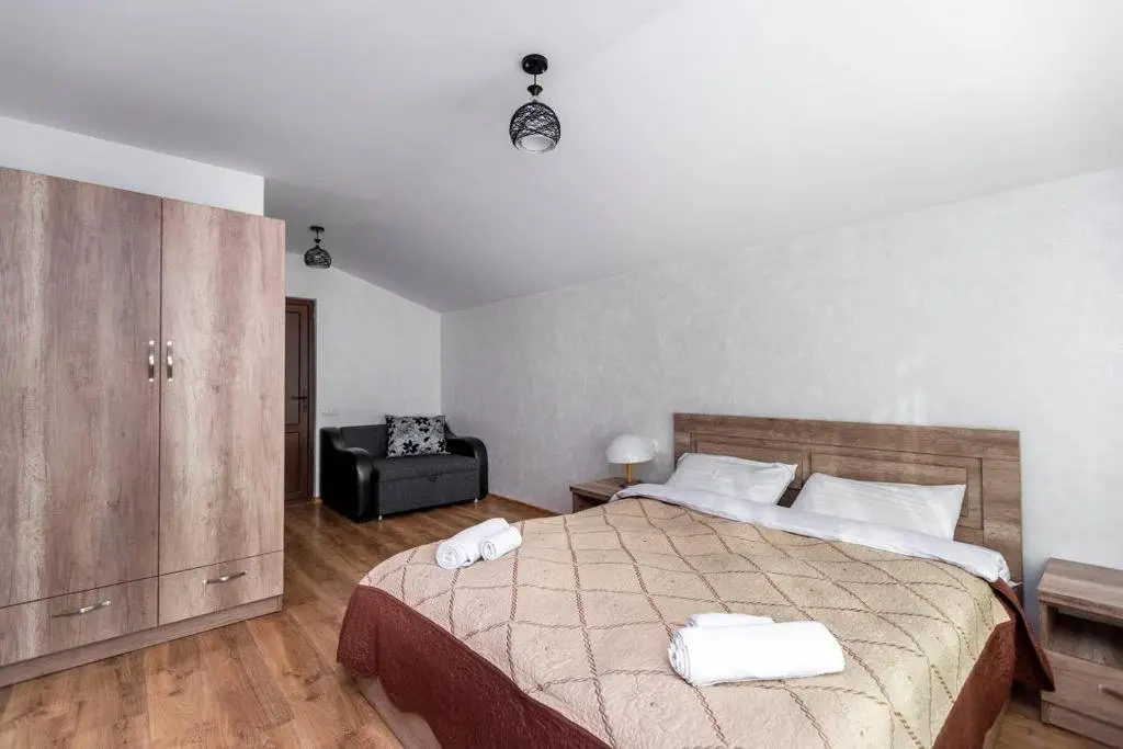 Бакуриани: Wehost House In Bakuriani