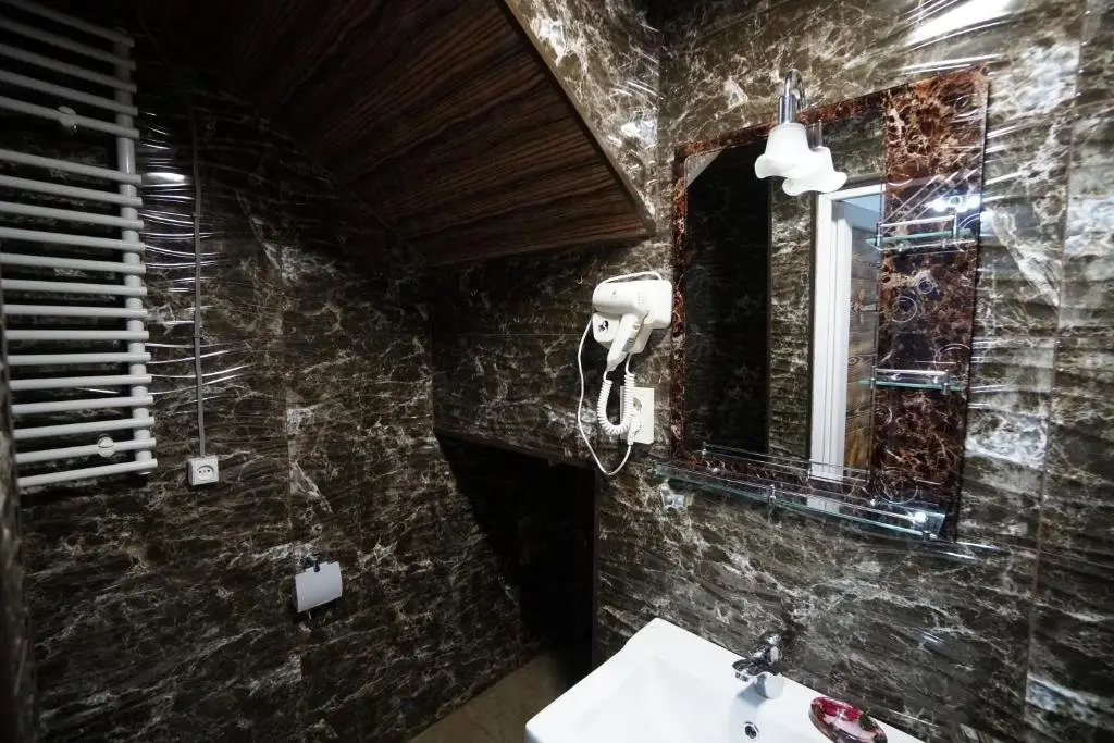 Местиа: Guest House Akhalsheni