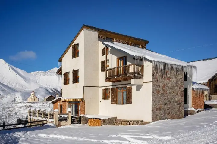 Гудаури: Snow Time Cottage
