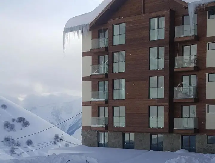 Гудаури: Above it All in New Gudauri