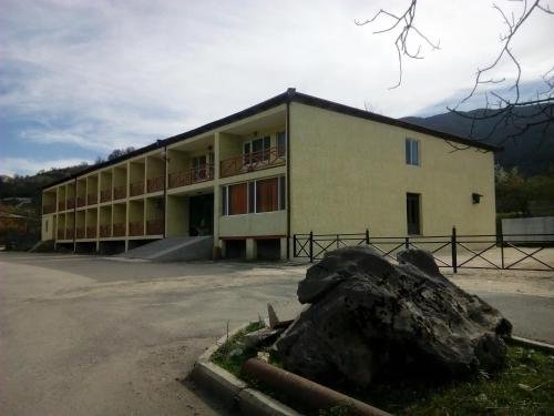 Амбролаури: Hotel Olimpi-Racha