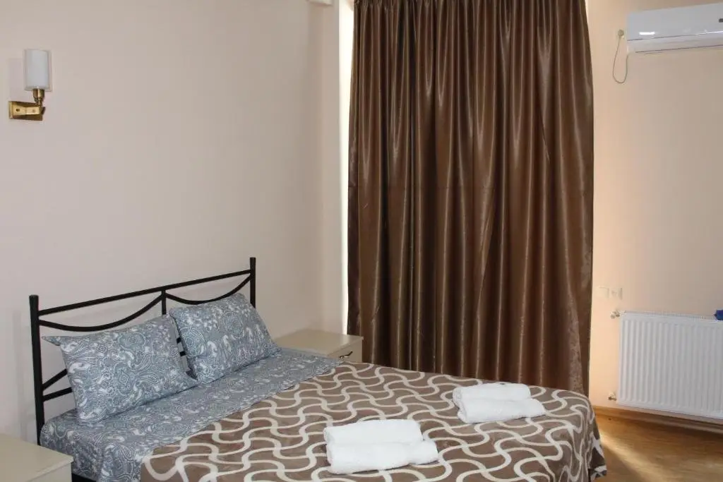 Уреки: Hotel Lika