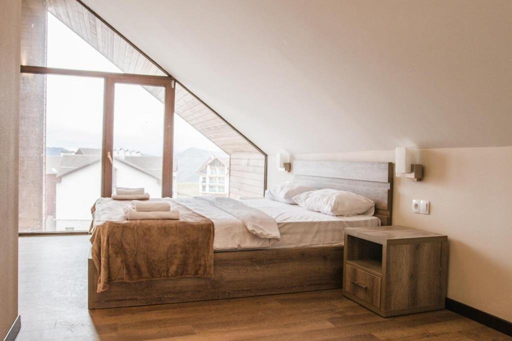 Гудаури: Big apartment for big company