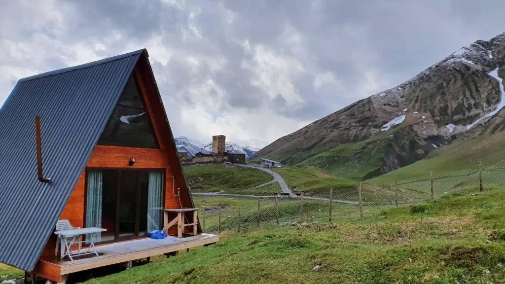 Ушгули: Mountain View A Frame Cabin Ushguli