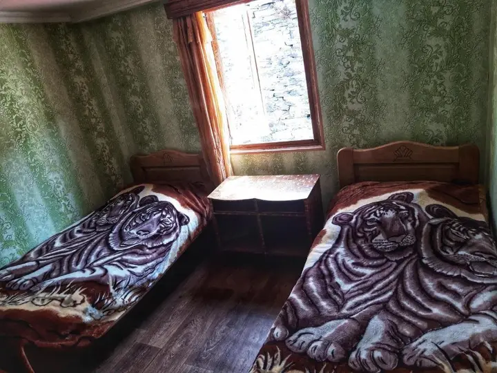 Ушгули: Guest House Buba