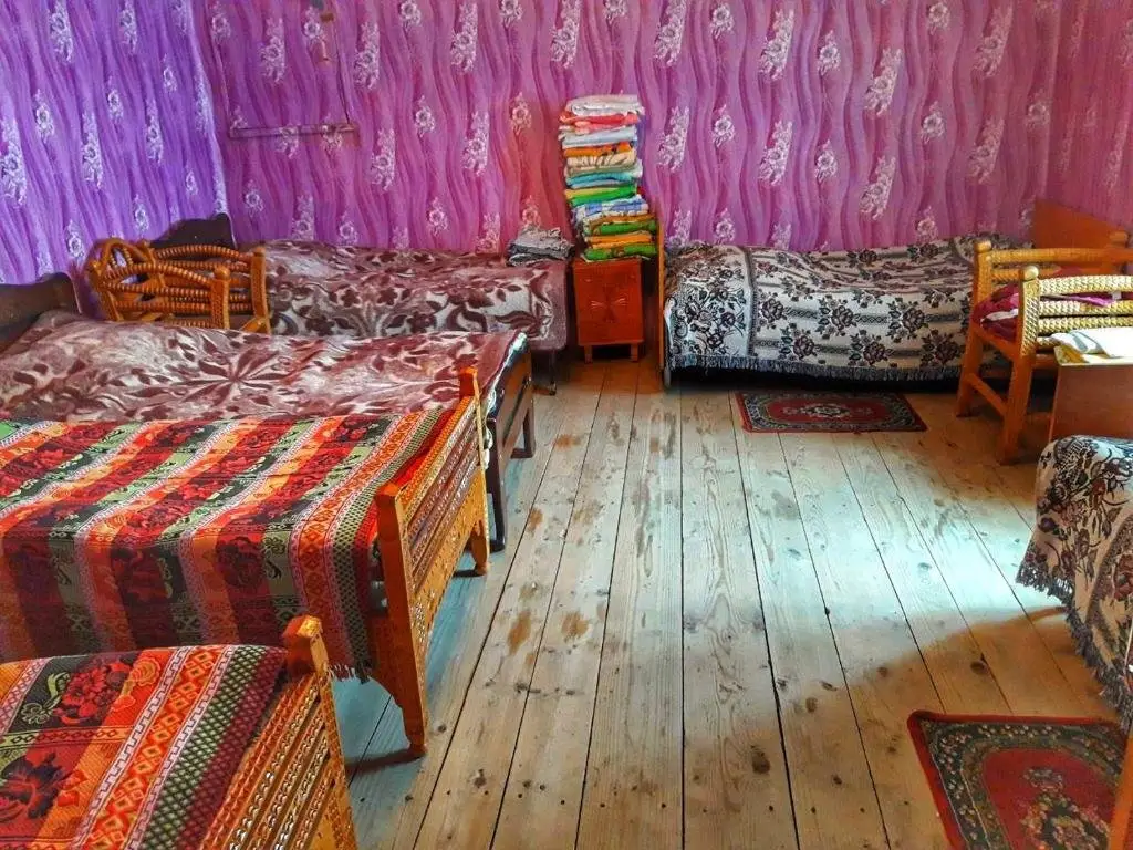 Ушгули: Guest House Buba