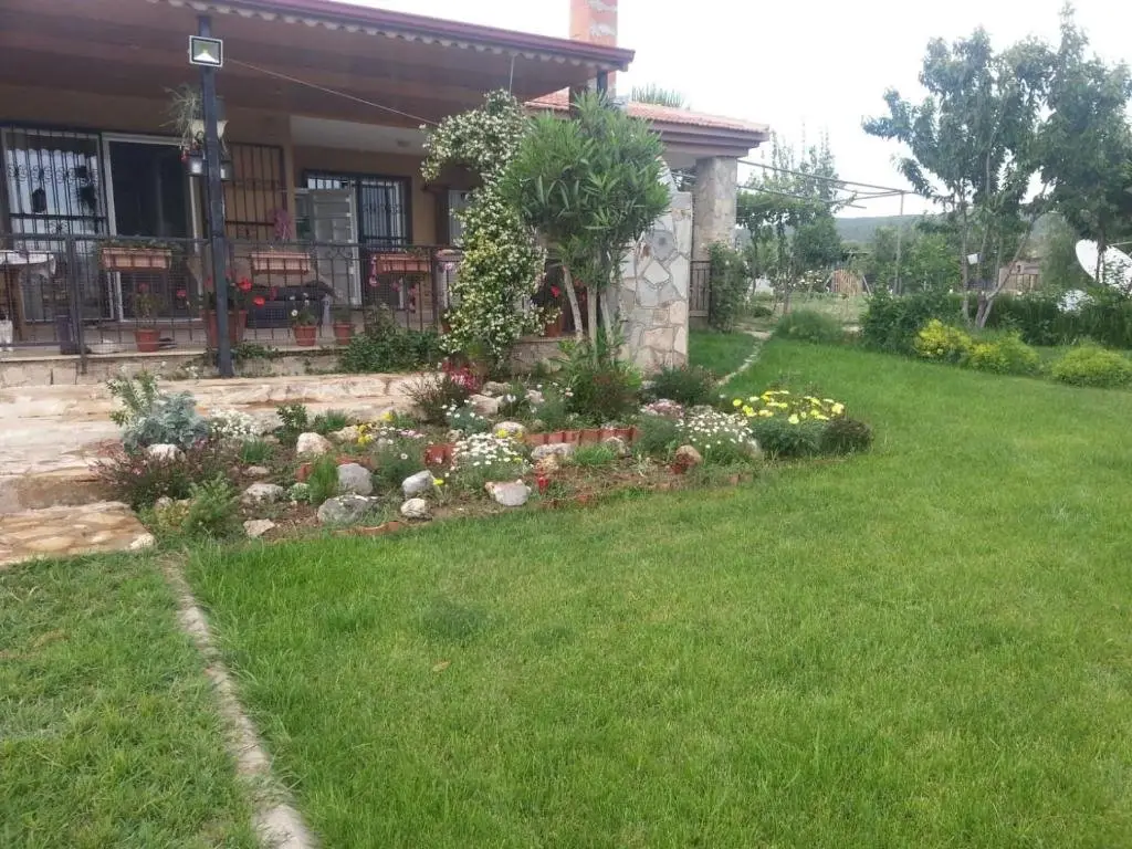 Урла: Özbek Çiftlikevi