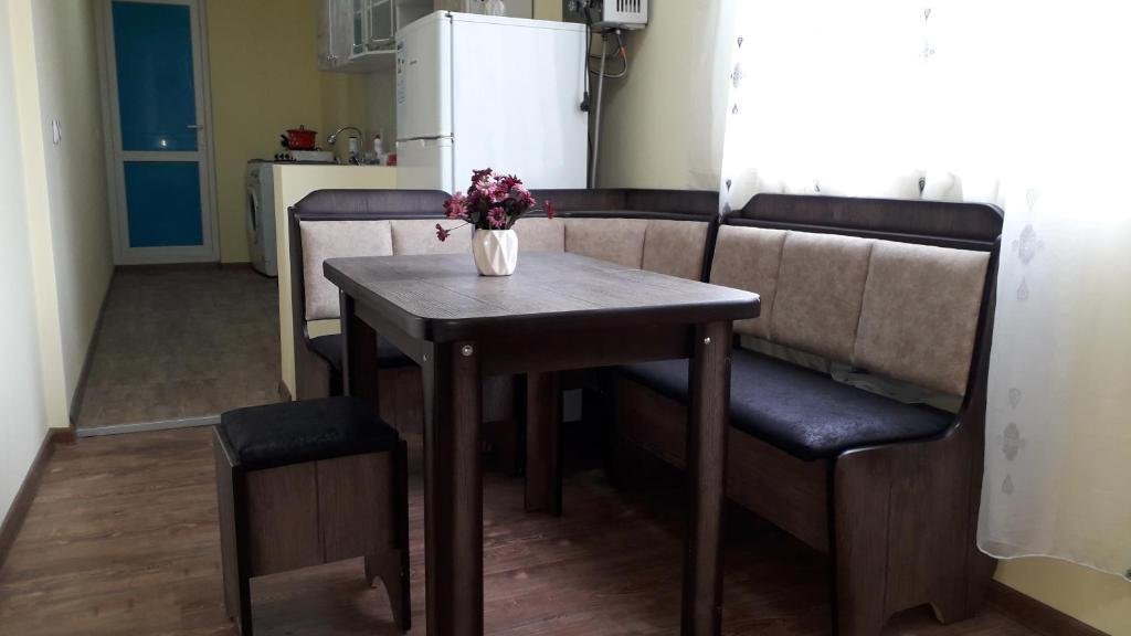 Боржоми: Zazas Place