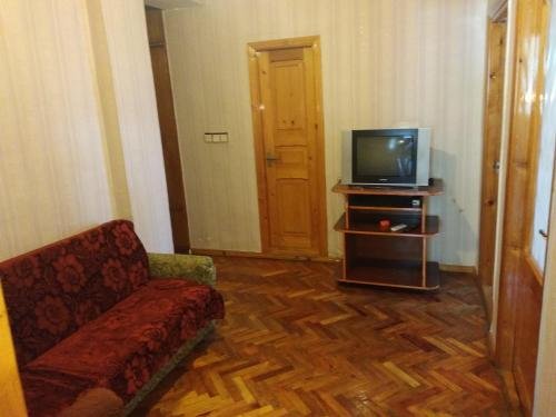 Боржоми: Apartment Tina