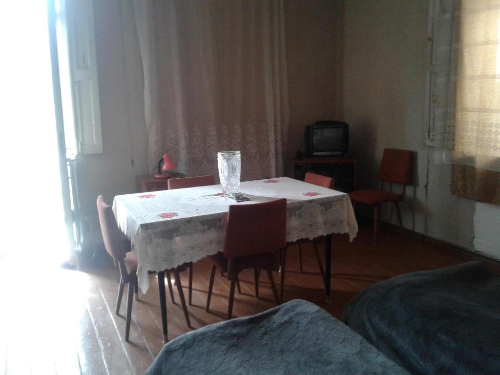 Зугдиди: Levani's GuestHouse