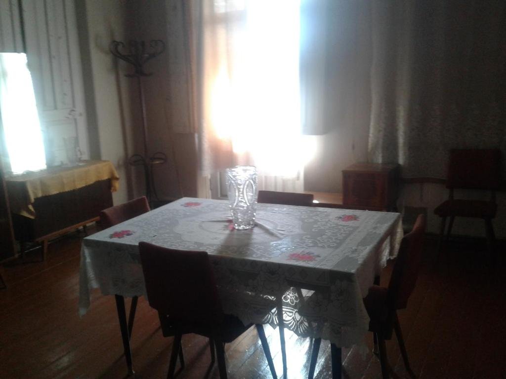 Зугдиди: Levani's GuestHouse