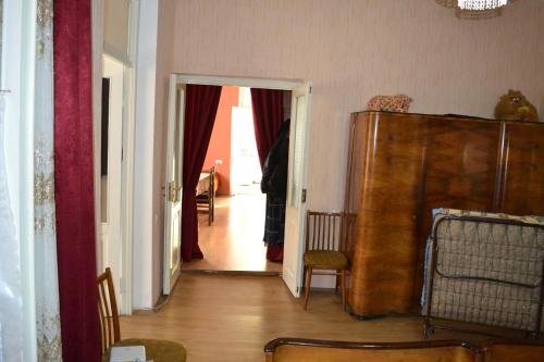Боржоми: Robert Guest House