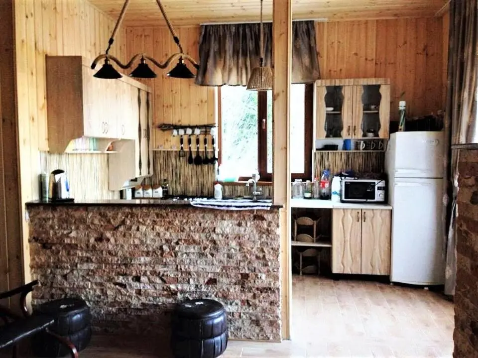 Боржоми: Mountain House Borjomi