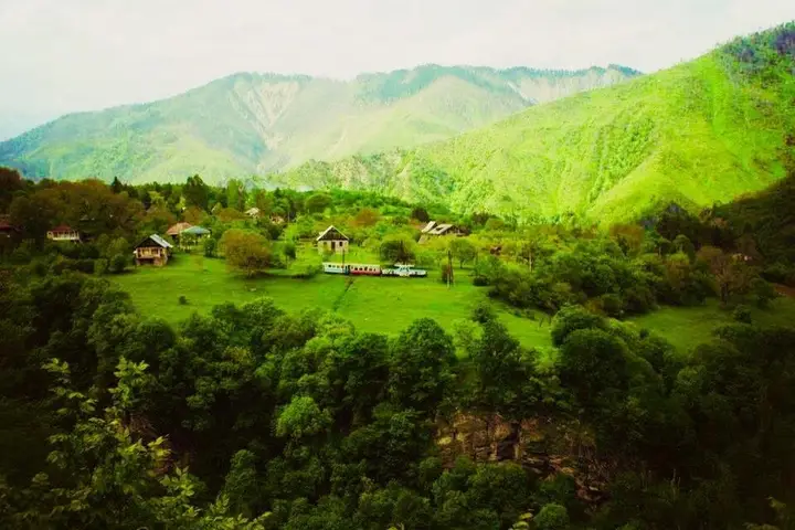 Боржоми: Borjomi resort tsemi
