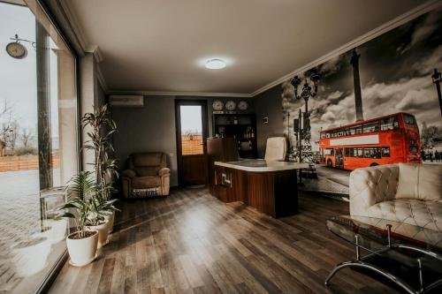 Церовани: 7 Rooms Hotel