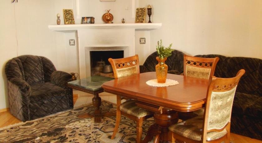 Боржоми: Guest House Borjomi on Pirosmani Street
