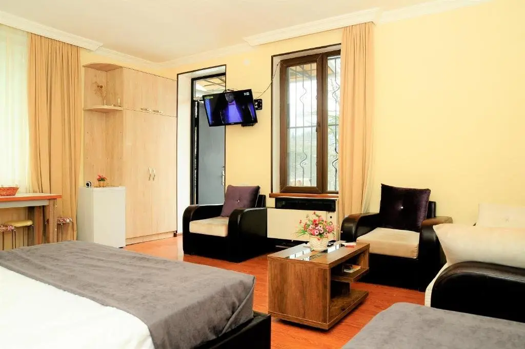 Боржоми: Myhotel Borjomi