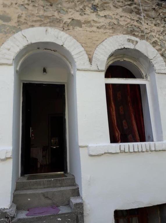 Боржоми: The house in the center of Borjomi