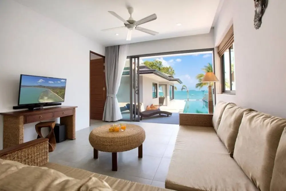 Самуи: 1 Bedroom Beautiful Beachfront Villa
