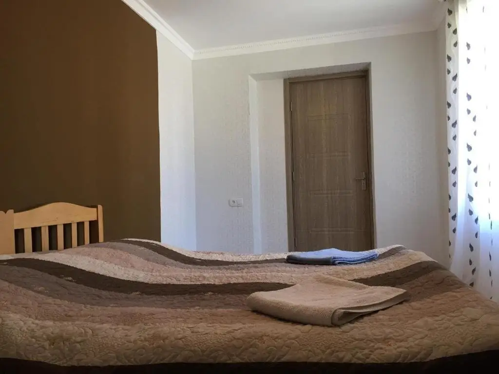 Боржоми: George's Apartment