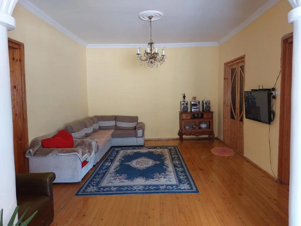 Боржоми: george's family guesthouse
