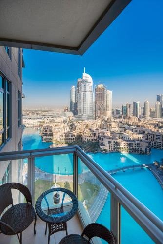 Дубай: One Bedroom Apartment Dubai Fountain & Old Town View by Auberge