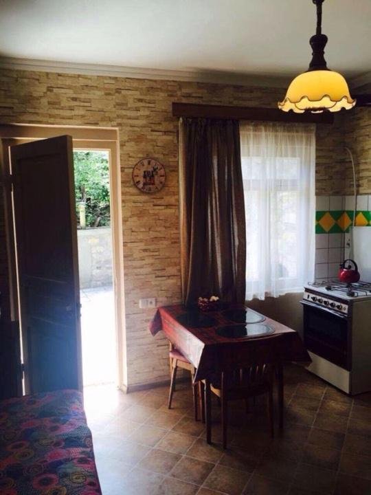 Боржоми: Holiday Home Nino