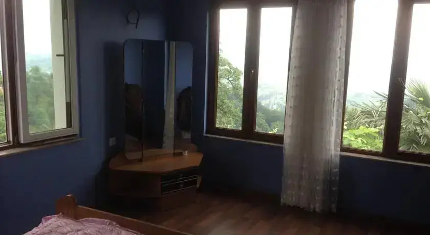 Батуми: Guest House Sunline