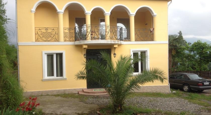 Батуми: Guest House Sunline