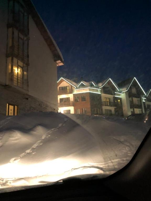 Гудаури: New Gudauri Ski Resort Red-Co Apartment