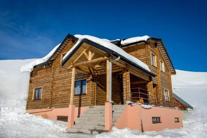 Гудаури: Snow Time Eco Chalet