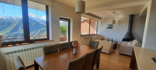 Гудаури: Chalet 5 Bedrooms 5 Bathrooms - Gudauri