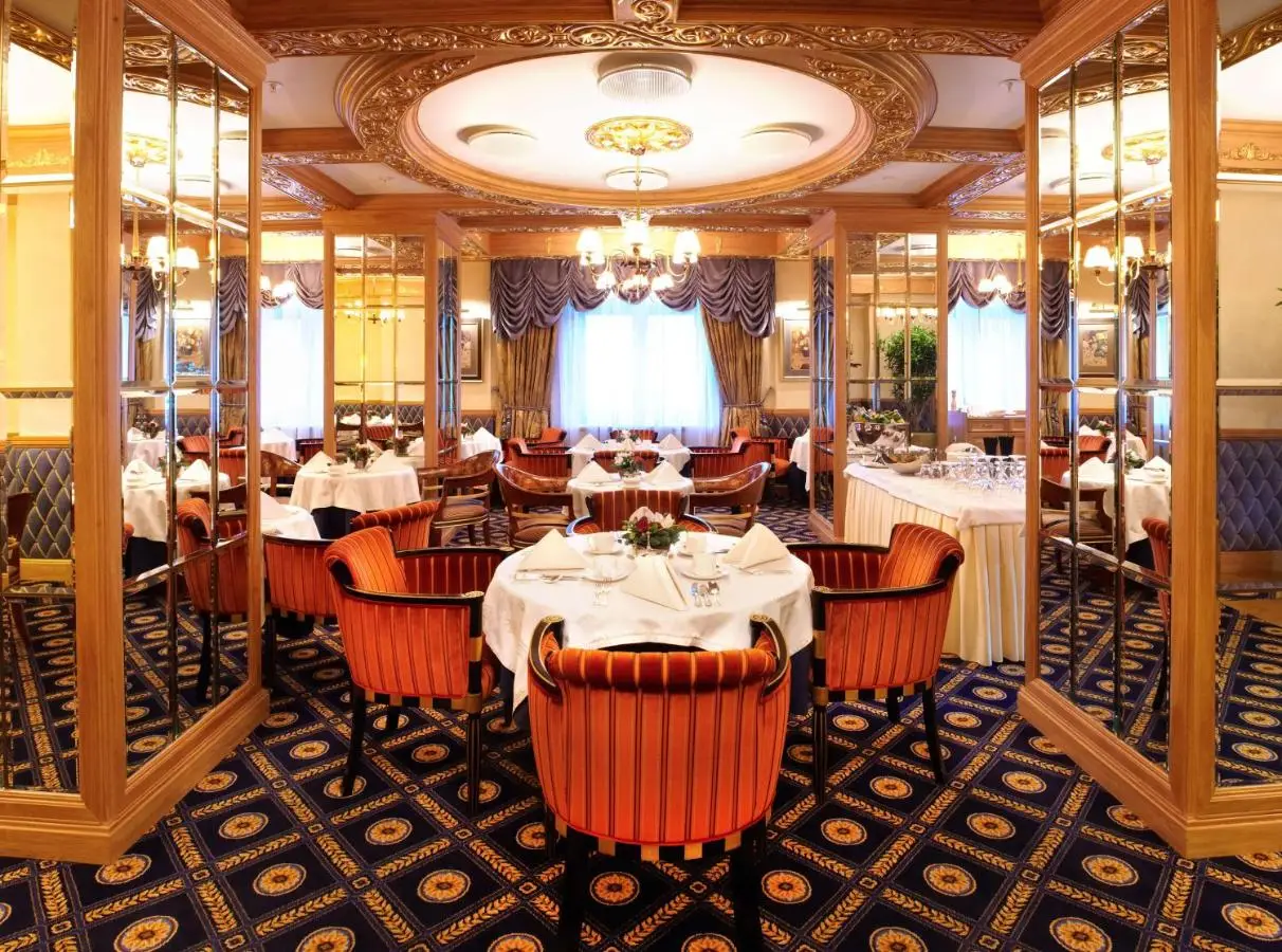Москва: Гостиница Radisson Collection Москва